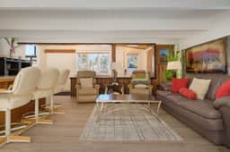 45 Idlewild - Image 5