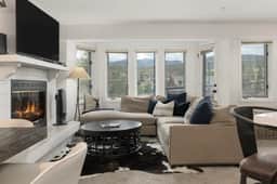 303 Pinetree - Image 3