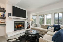 303 Pinetree - Image 2