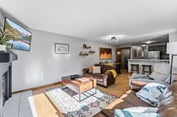 820 Badger Ln - Image 5