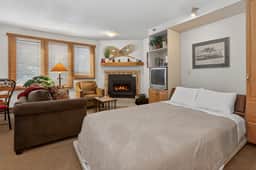 Iron Horse Building D Unit 4104 - Image 5