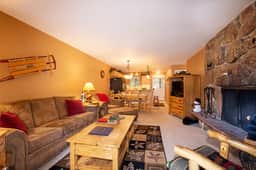 Hi Country Haus Unit 1903 - Image 2