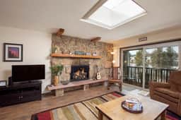 Hi Country Haus Unit 2115 - Image 2