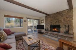 Hi Country Haus Unit 1803 - Image 4