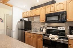 Hi Country Haus Unit 1009 - Image 5