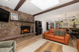 Hi Country Haus Unit 2312 - Image 4