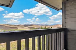 Summit Unit 3305 - Image 3