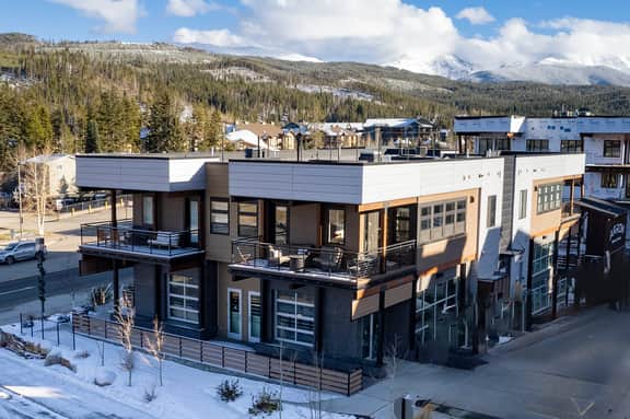 Arrow at Winter Park  Unit 202 - Image 2