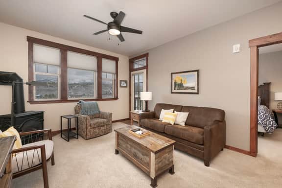 Cozens Pointe Building G Unit 202 - Image 3
