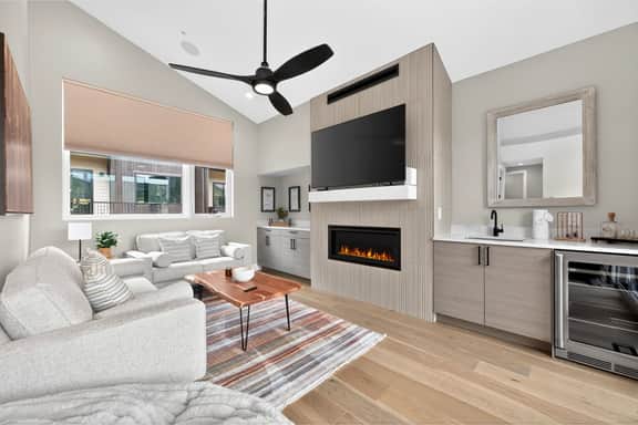 374 Lake Trail - Image 4