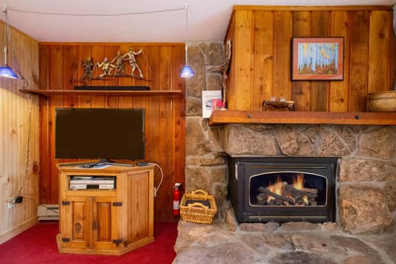 Beaver Village Unit #0322 - Image 3