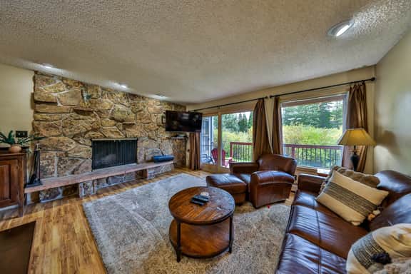Hi Country Haus Unit 1801 - Image 5
