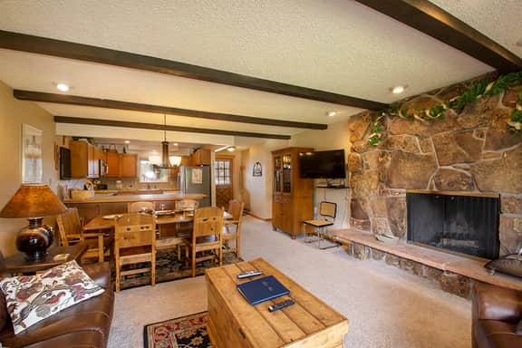 Hi Country Haus Unit 1805 - Image 4