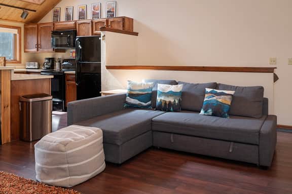 Kings Crossing Townhome 12 - Image 3
