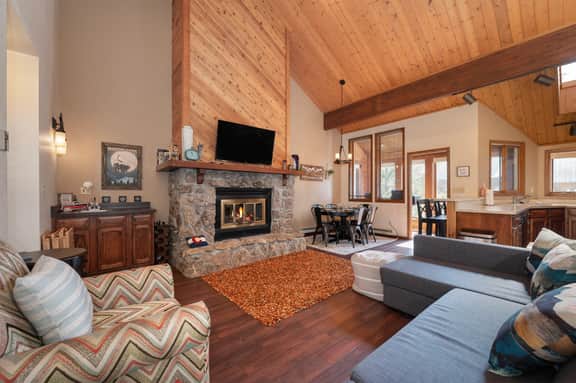 Kings Crossing Townhome 12 - Image 4