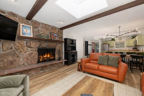 Hi Country Haus Unit 2312 - Image 4