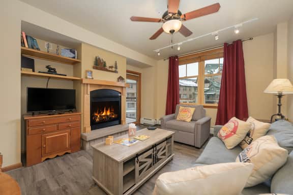 Zephyr Mountain Lodge Unit 1306 - Image 2
