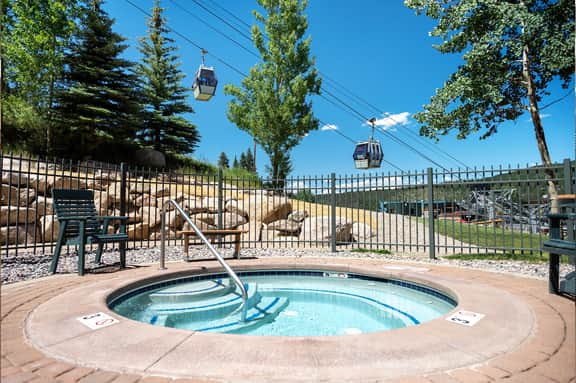 Zephyr Mountain Lodge Unit 1407 - Image 3