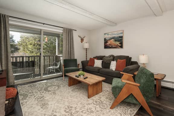 Hi Country Haus Unit 2110 - Image 2