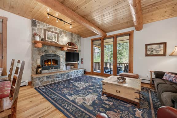 500 North Lupine - Image 5