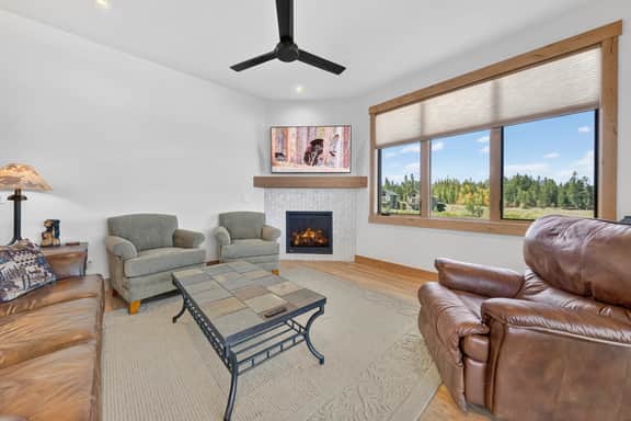 Elk Creek Condos G202 - Image 4