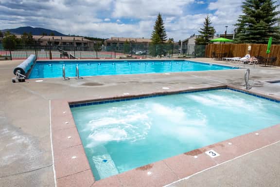 Meadow Ridge Court 20 Unit 14 - Image 3