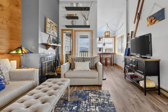 Summit Unit 2306 - Image 2