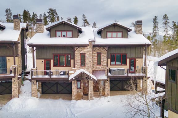 751 Mountain Terrace - Image 1
