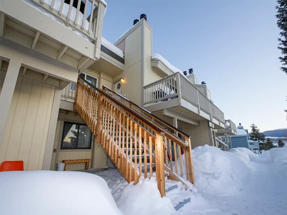 Meadow Ridge Court 18 Unit 11 - Image 1