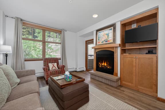 Zephyr Mountain Lodge Unit 1407 - Image 1